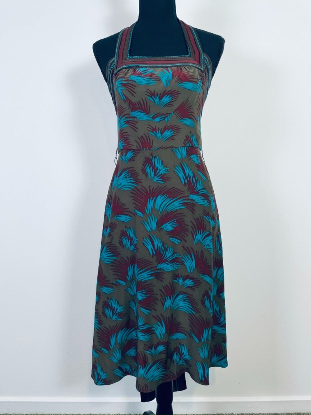 BETSEY JOHNSON Vintage 100% Silk Halter Midi Dress Made USA Size 4